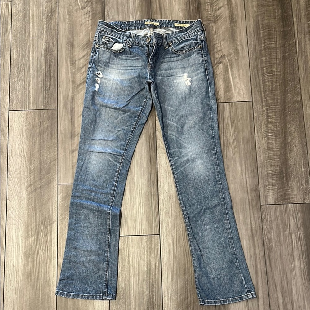 Guess Straight Leg Jeans with Distressed Details